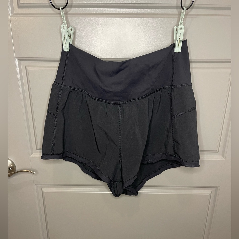 Lululemon Shorts Approximate Size Medium